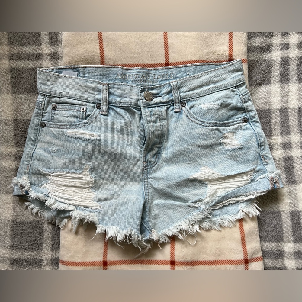 American Eagle Tomgirl Shortie